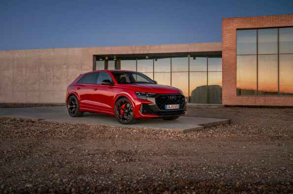AUDI RS Q8